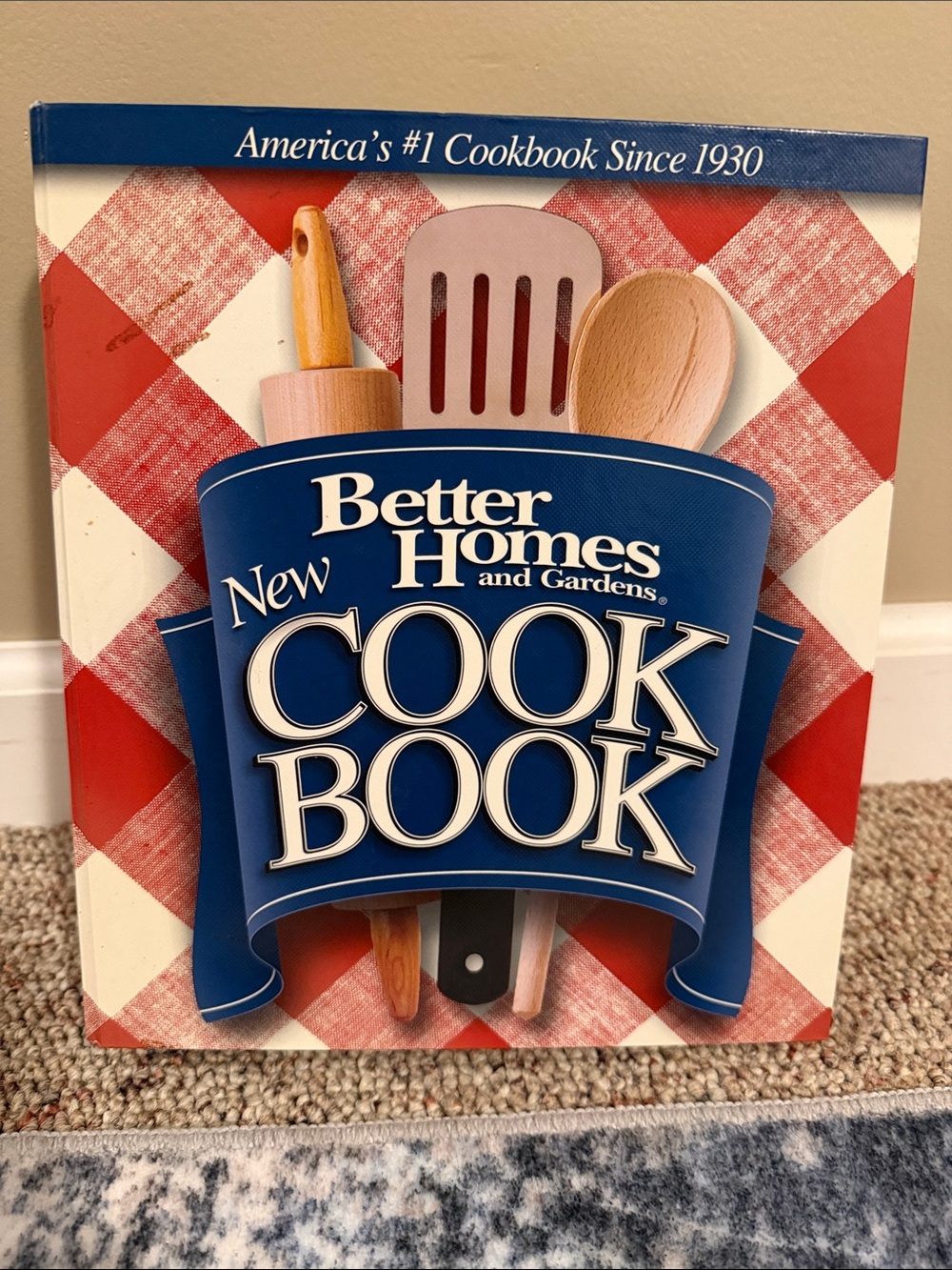 2003 Better Homes and Gardens Cookbook with Red Plaid and Blue Banner